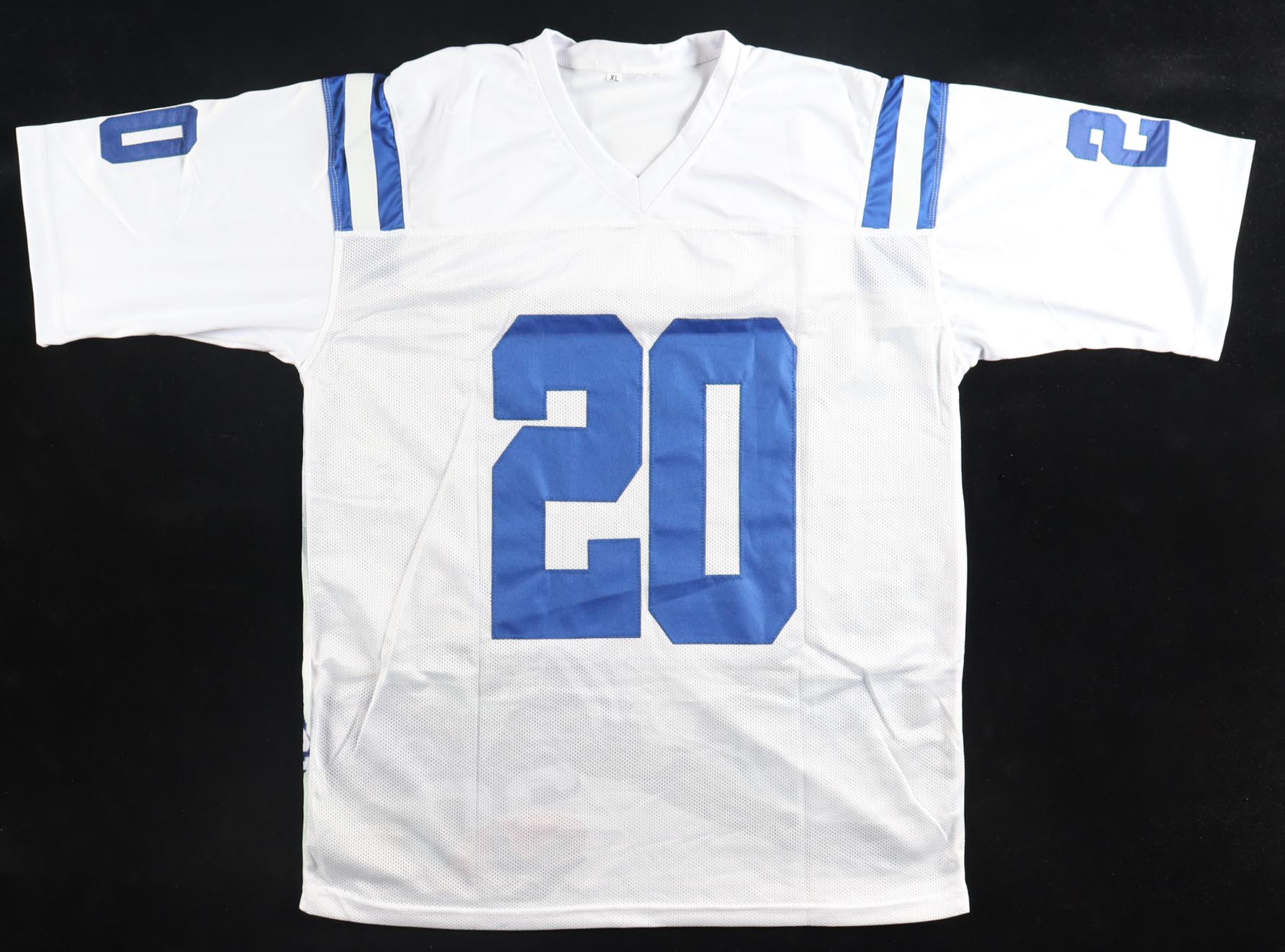 Mike Doss Signed Jersey (JSA) at PristineAuction.com Mike Doss Signed Jersey (JSA) at PristineAuction.com