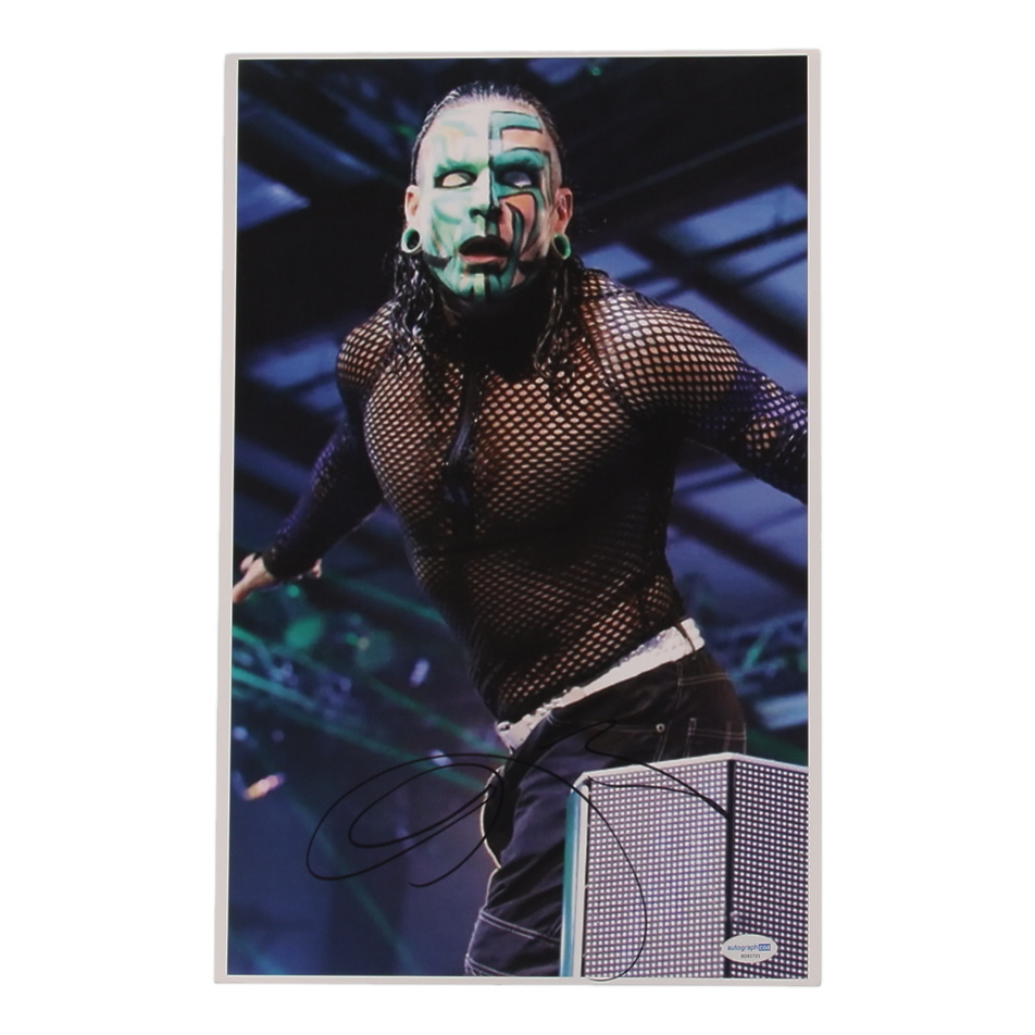 Jeff Hardy Signed WWE 11x17 Photo (ACOA) at PristineAuction.com Jeff Hardy Signed WWE 11x17 Photo (ACOA) at PristineAuction.com