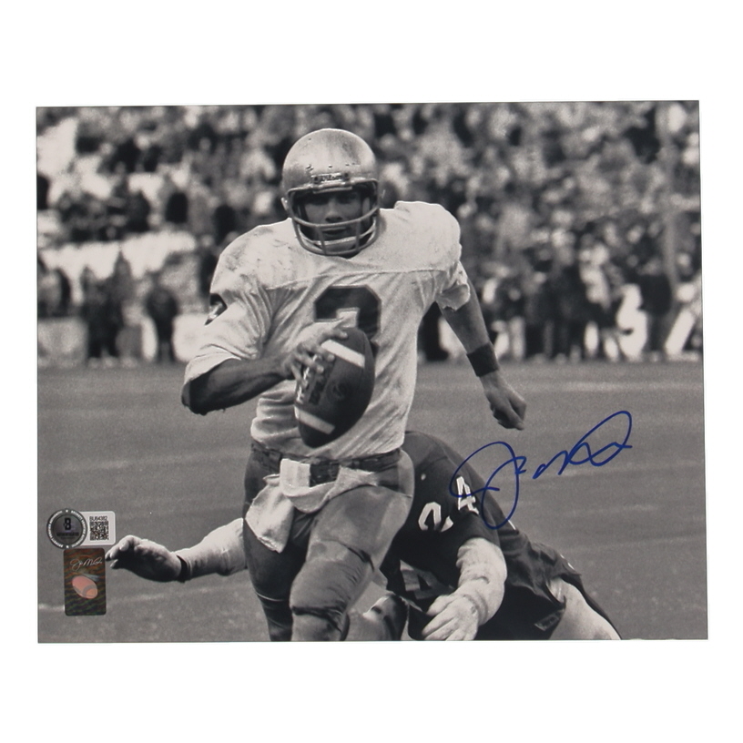 Joe Montana Signed Notre Dame Fighting Irish 8x10 Photo (Beckett) at PristineAuction.com Joe Montana Signed Notre Dame Fighting Irish 8x10 Photo (Beckett) at PristineAuction.com