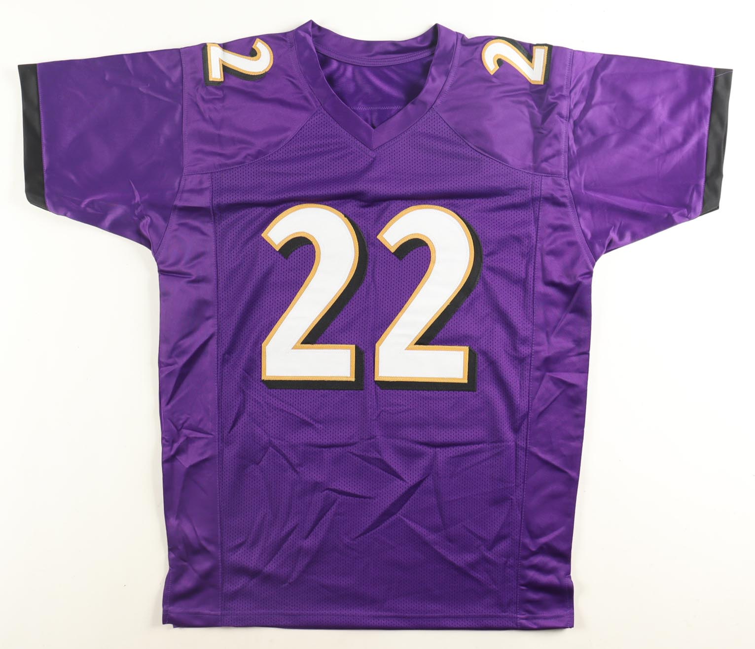 Derrick Henry Signed Jersey (Beckett) at PristineAuction.com Derrick Henry Signed Jersey (Beckett) at PristineAuction.com