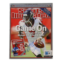 Michael Vick Signed 2004 Sports Illustrated Magazine (Beckett) at PristineAuction.com