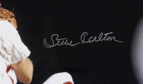 Steve Carlton Signed Phillies 16x20 Photo (JSA) at PristineAuction.com Steve Carlton Signed Phillies 16x20 Photo (JSA) at PristineAuction.com
