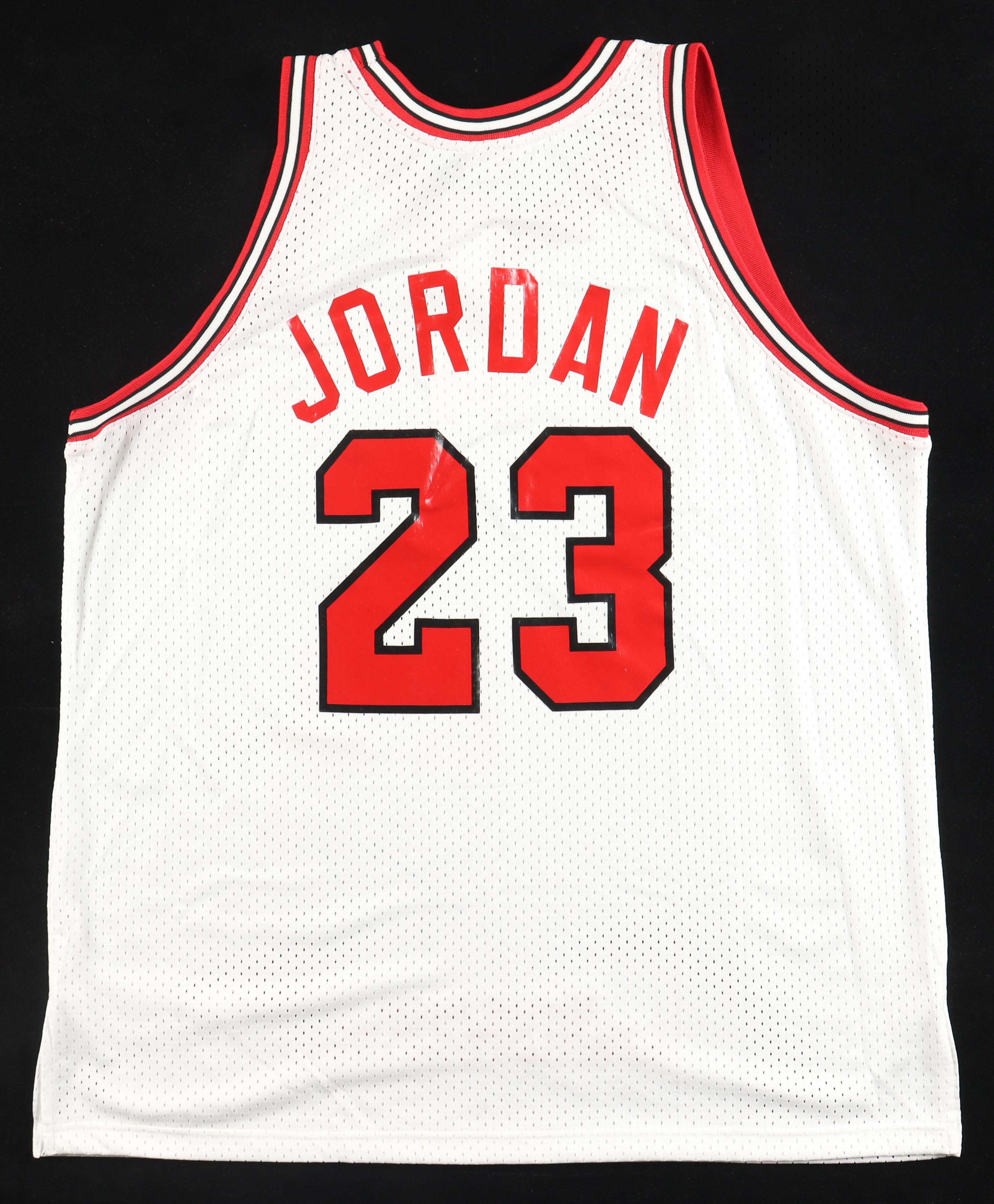Michael Jordan Signed LE Bulls 1984-85 Mitchell & Ness Rookie Style Jersey #110/223 (UDA) at PristineAuction.com Michael Jordan Signed LE Bulls 1984-85 Mitchell & Ness Rookie Style Jersey #110/223 (UDA) at PristineAuction.com