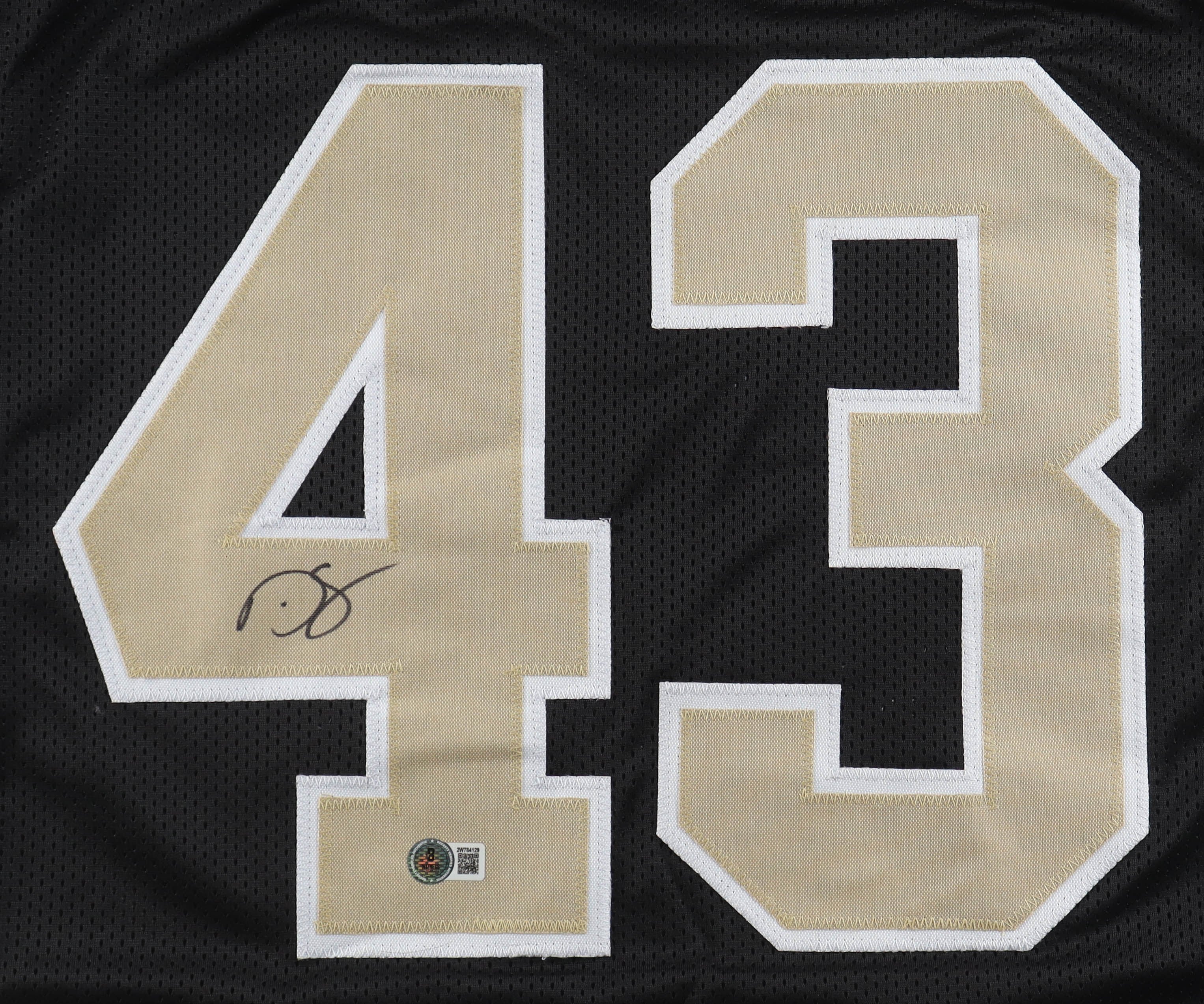 Darren Sproles Signed Jersey (Beckett) at PristineAuction.com Darren Sproles Signed Jersey (Beckett) at PristineAuction.com