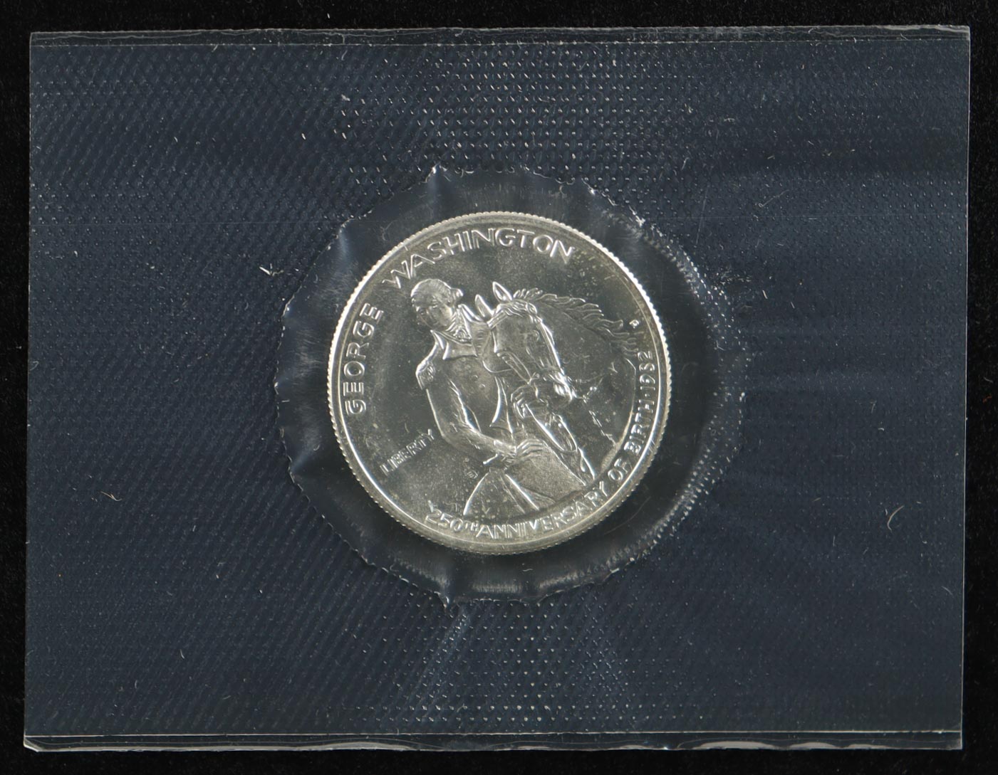 1982-D George Washington 50c Commemorative Silver Half Dollar with Original Box & COA at PristineAuction.com 1982-D George Washington 50c Commemorative Silver Half Dollar with Original Box & COA at PristineAuction.com