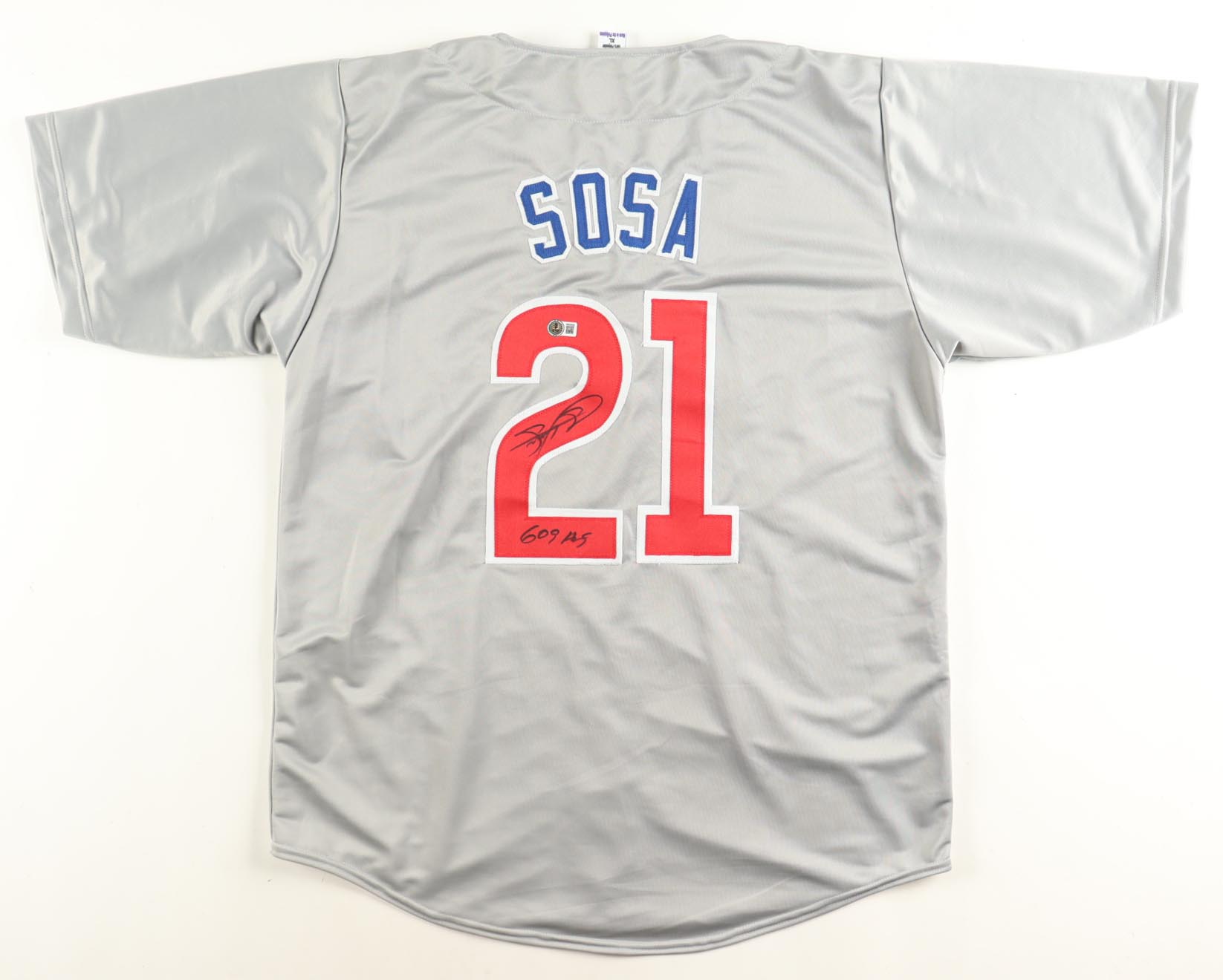 Sammy Sosa Signed Jersey Inscribed "609 HRs" (Beckett) at PristineAuction.com Sammy Sosa Signed Jersey Inscribed "609 HRs" (Beckett) at PristineAuction.com