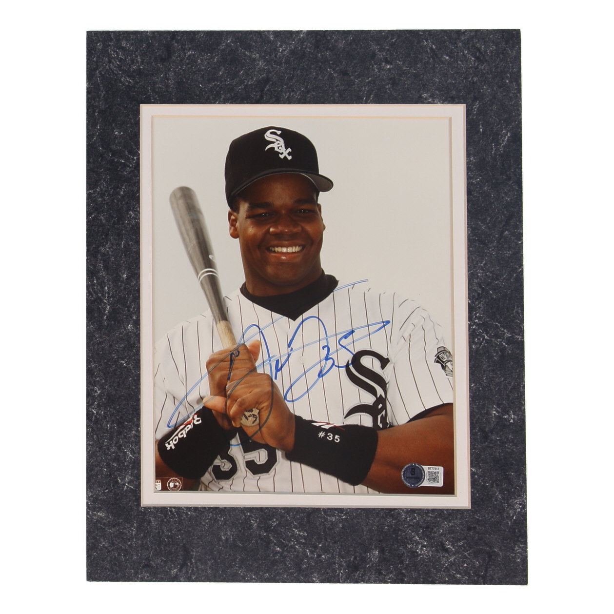 Frank Thomas Signed White Sox 11x14 Matted Photo (Beckett) at PristineAuction.com Frank Thomas Signed White Sox 11x14 Matted Photo (Beckett) at PristineAuction.com