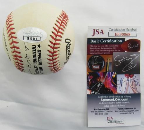 Craig Biggio Signed ONL Baseball (JSA) at PristineAuction.com Craig Biggio Signed ONL Baseball (JSA) at PristineAuction.com