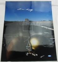 Lou Holtz Signed Notre Dame Fighting Irish 16x20 Photo (Steiner) at PristineAuction.com