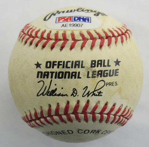 Mike Schmidt Signed ONL Baseball (PSA) at PristineAuction.com Mike Schmidt Signed ONL Baseball (PSA) at PristineAuction.com