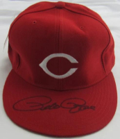 Pete Rose Signed Reds Hat (Beckett) at PristineAuction.com