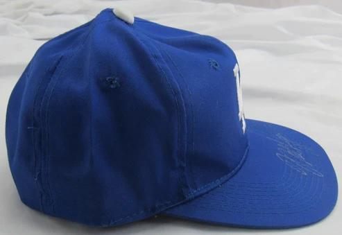 Mike Piazza Signed Dodgers Hat (JSA) at PristineAuction.com Mike Piazza Signed Dodgers Hat (JSA) at PristineAuction.com