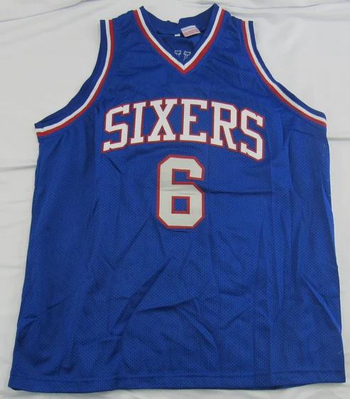 Julius Erving Signed Jersey (JSA) at PristineAuction.com Julius Erving Signed Jersey (JSA) at PristineAuction.com