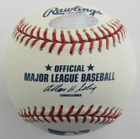 Rickey Henderson Signed OML Baseball (Steiner) at PristineAuction.com Rickey Henderson Signed OML Baseball (Steiner) at PristineAuction.com
