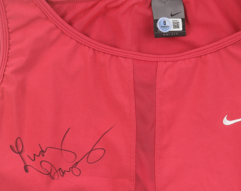 Lindsay Davenport Signed Nike Authentic Jersey (Beckett) at PristineAuction.com Lindsay Davenport Signed Nike Authentic Jersey (Beckett) at PristineAuction.com