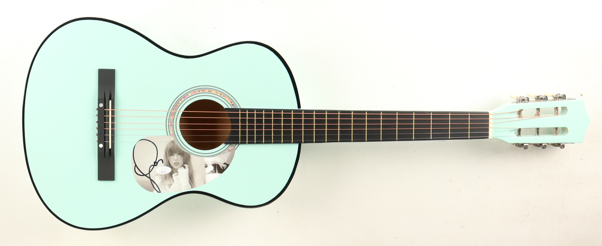 Taylor Swift Signed 39" Acoustic Guitar (JSA) at PristineAuction.com Taylor Swift Signed 39" Acoustic Guitar (JSA) at PristineAuction.com