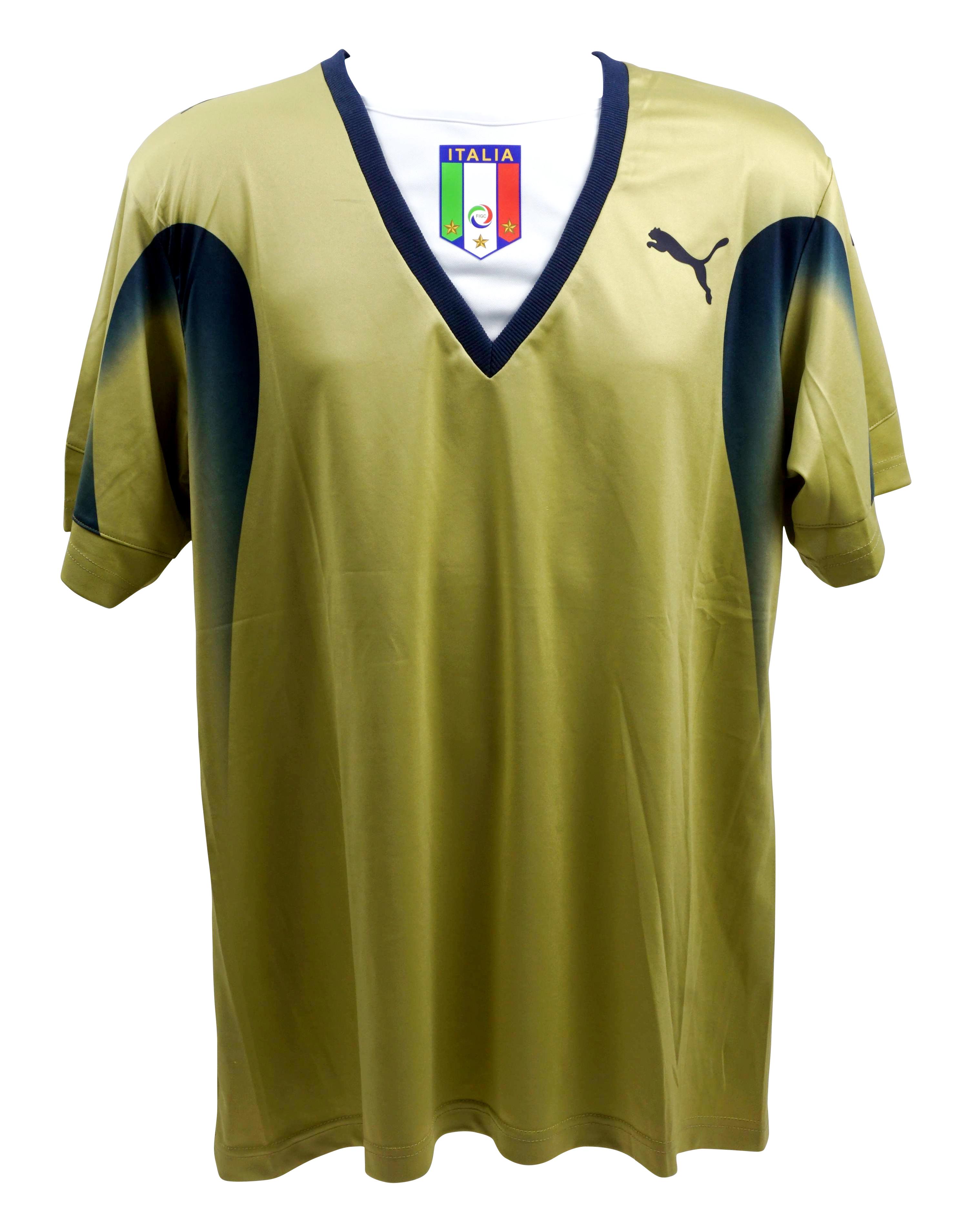 Gianluigi Buffon Signed Italy National Team Puma Authentic Jersey (Beckett) at PristineAuction.com Gianluigi Buffon Signed Italy National Team Puma Authentic Jersey (Beckett) at PristineAuction.com