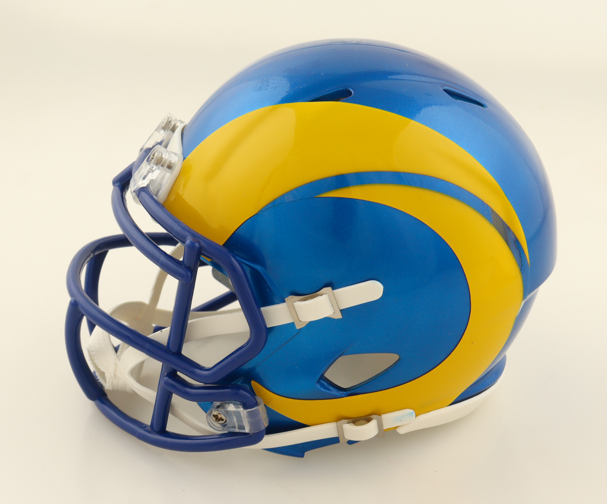 Davante Adams & Kyren Williams Signed Rams Speed Mini Helmet (Beckett) at PristineAuction.com Davante Adams & Kyren Williams Signed Rams Speed Mini Helmet (Beckett) at PristineAuction.com