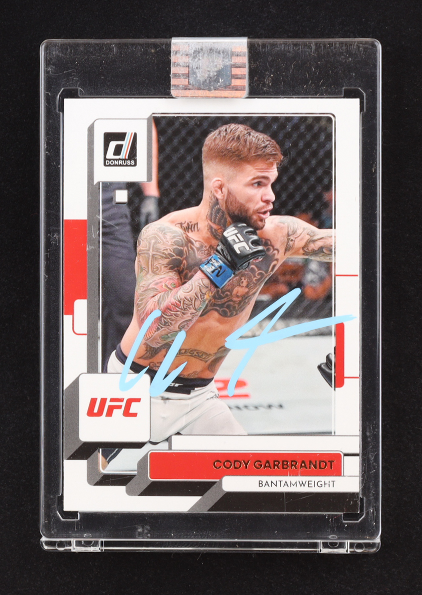 Cody Garbrandt Signed 2023 Donruss UFC #198 (PA) at PristineAuction.com Cody Garbrandt Signed 2023 Donruss UFC #198 (PA) at PristineAuction.com