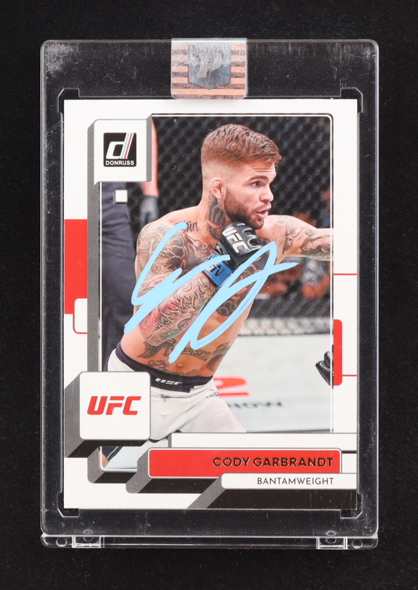 Cody Garbrandt Signed 2023 Donruss UFC #198 (PA) at PristineAuction.com Cody Garbrandt Signed 2023 Donruss UFC #198 (PA) at PristineAuction.com