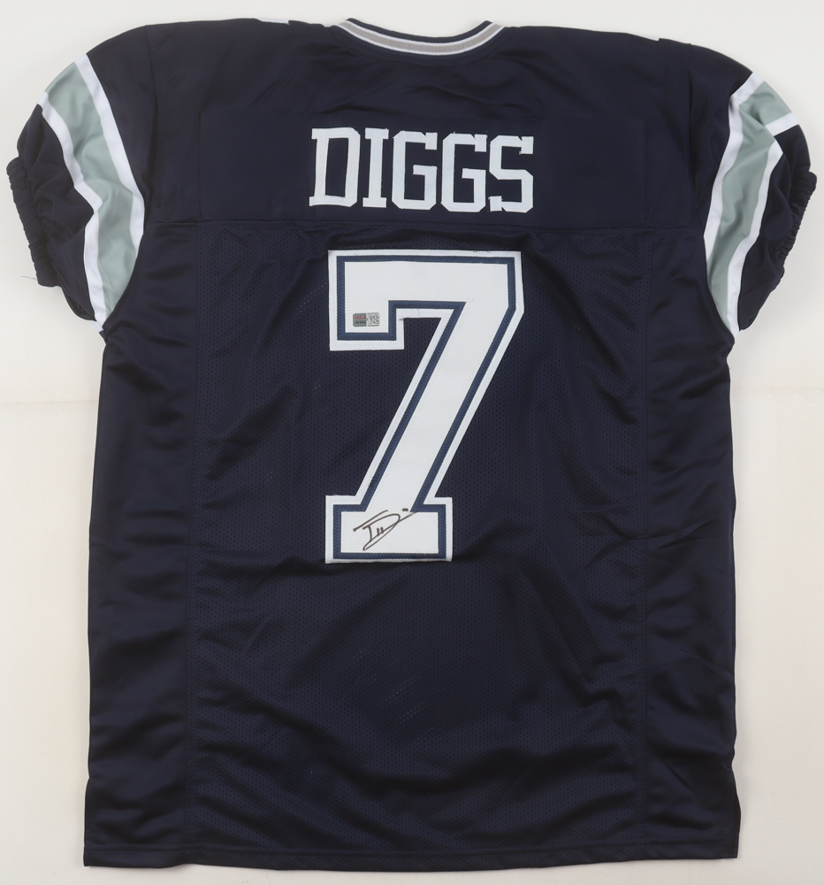 Trevon Diggs Signed Jersey (TriStar) at PristineAuction.com Trevon Diggs Signed Jersey (TriStar) at PristineAuction.com