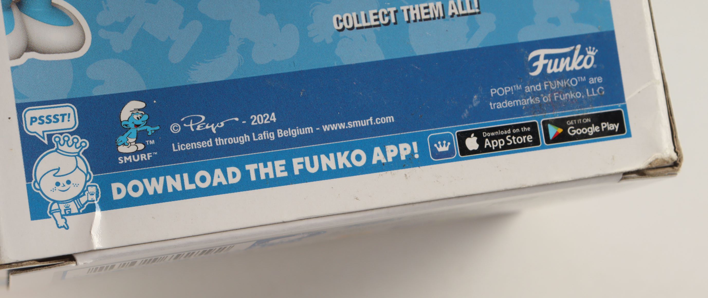 Rihanna Signed "The Smurfs" #1516 Smurfette Funko Pop! Vinyl Figure (ACOA) at PristineAuction.com Rihanna Signed "The Smurfs" #1516 Smurfette Funko Pop! Vinyl Figure (ACOA) at PristineAuction.com