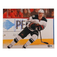 Charlie Coyle Signed Wild 8x10 Photo (Beckett) at PristineAuction.com