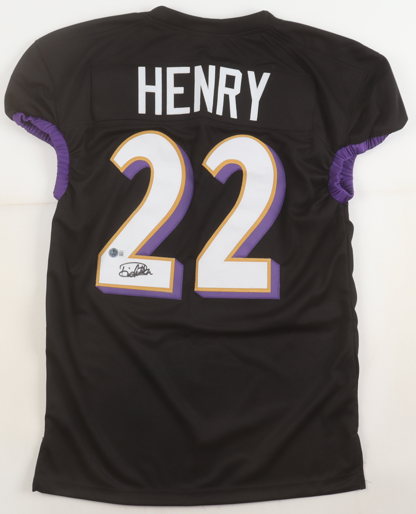 Derrick Henry Signed Jersey (Beckett) at PristineAuction.com Derrick Henry Signed Jersey (Beckett) at PristineAuction.com