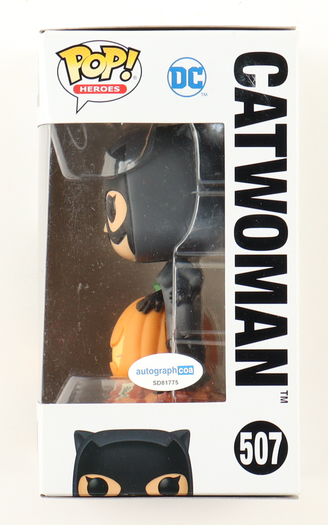 Halle Berry Signed "Batman" #507 Catwoman Funko Pop! Vinyl Figure (ACOA) at PristineAuction.com Halle Berry Signed "Batman" #507 Catwoman Funko Pop! Vinyl Figure (ACOA) at PristineAuction.com