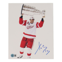 Pavel Datsyuk Signed Red Wings 8x10 Photo (Beckett) at PristineAuction.com