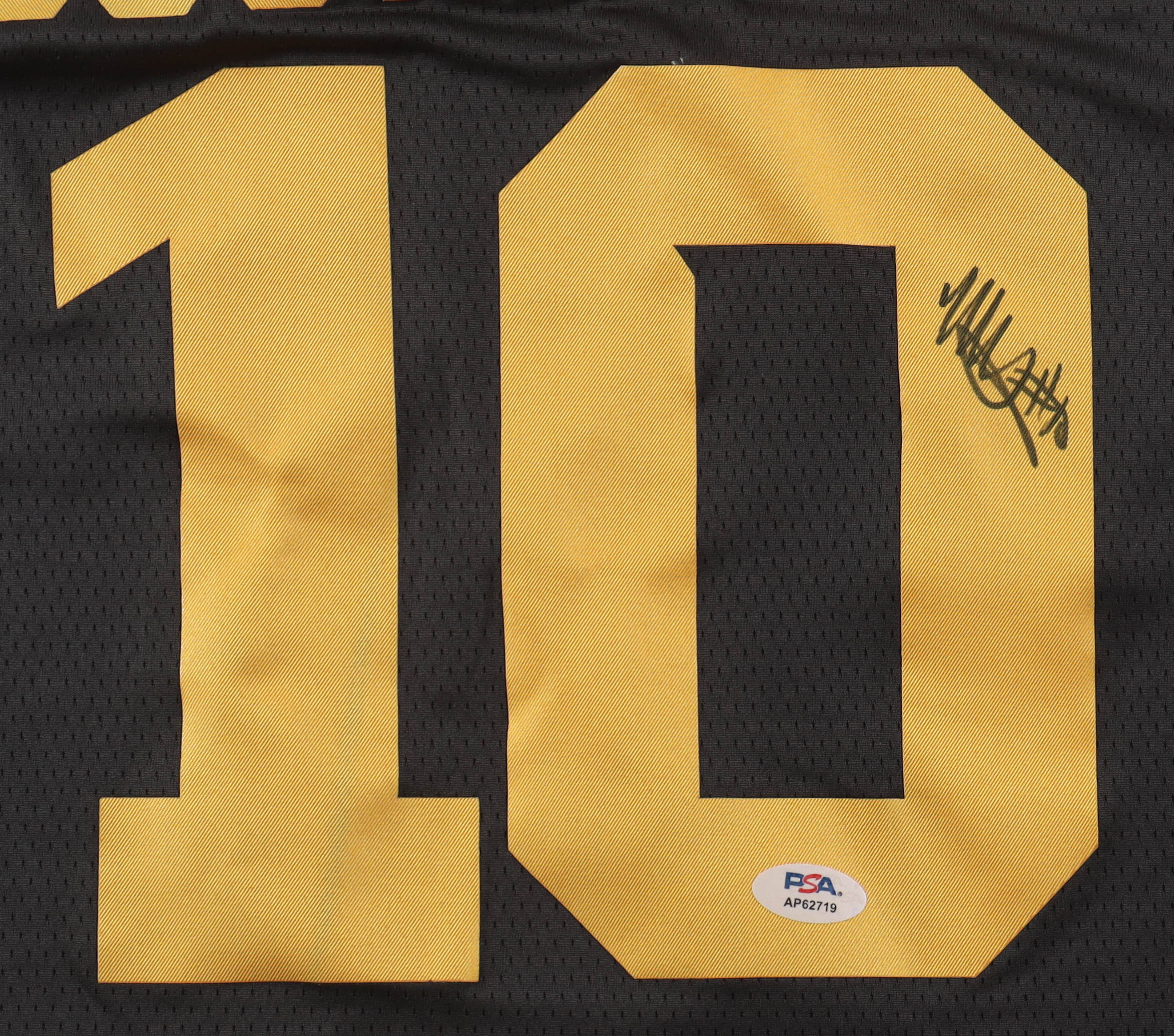 Megan Gustafson Signed Jersey (PSA) at PristineAuction.com Megan Gustafson Signed Jersey (PSA) at PristineAuction.com
