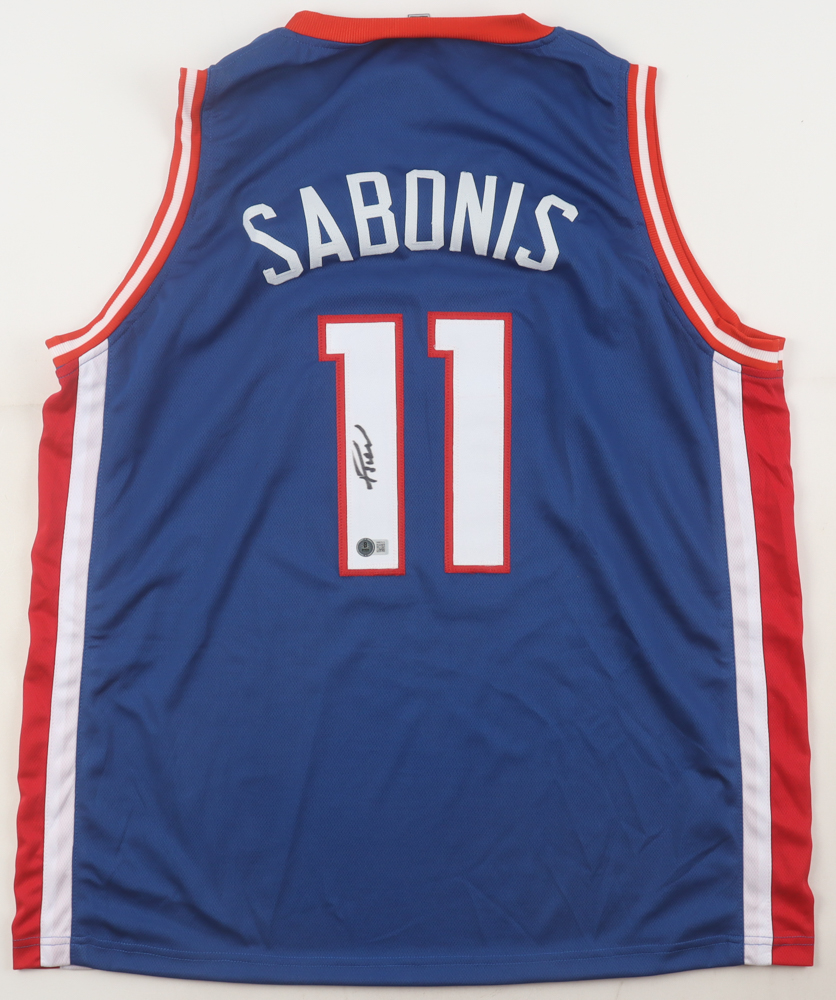 Domantas Sabonis Signed Jersey (Beckett) at PristineAuction.com Domantas Sabonis Signed Jersey (Beckett) at PristineAuction.com