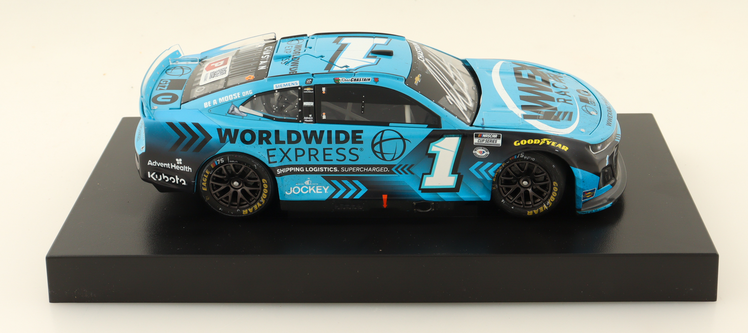 Ross Chastain Signed 2023 #1 Worldwide Express Phoenix Win 1:24 Diecast Car (PA) at PristineAuction.com Ross Chastain Signed 2023 #1 Worldwide Express Phoenix Win 1:24 Diecast Car (PA) at PristineAuction.com
