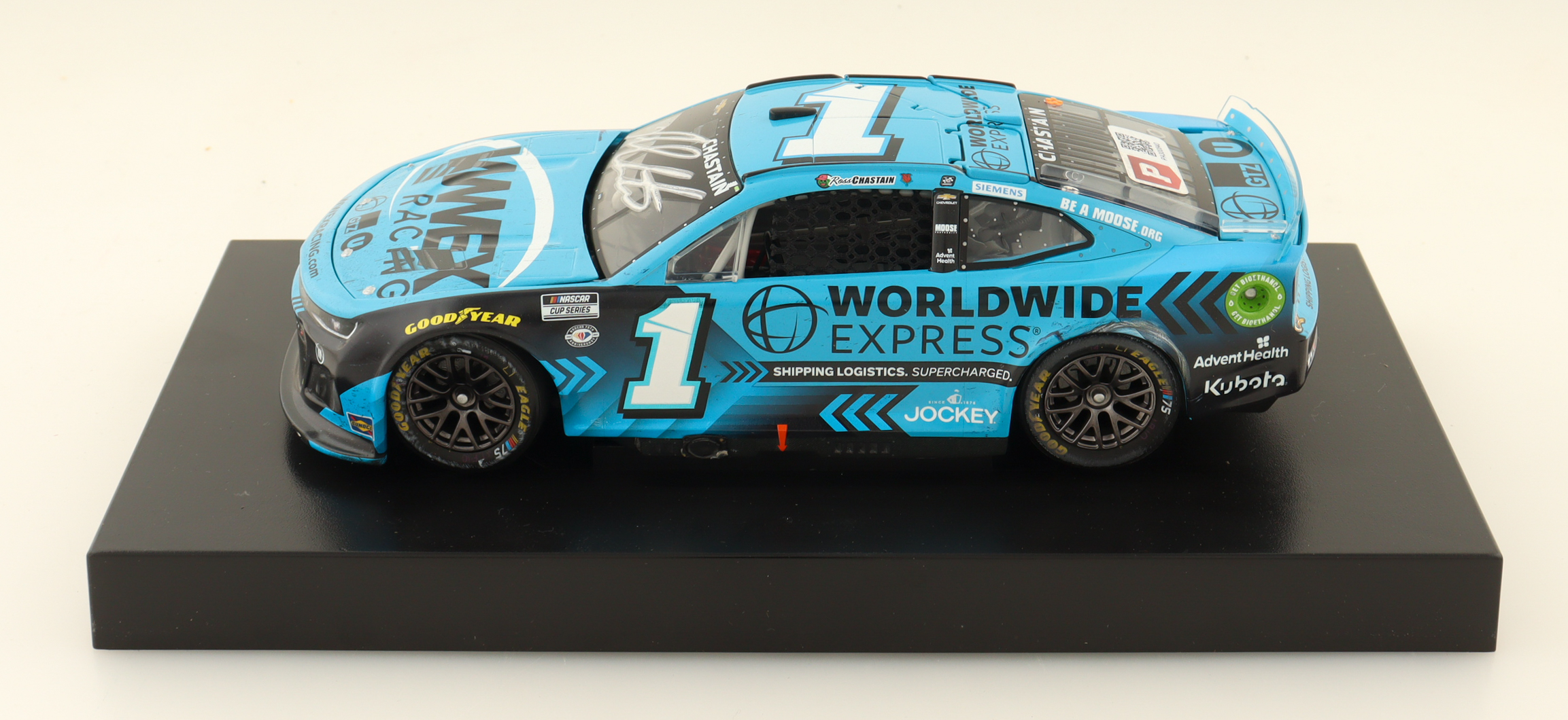 Ross Chastain Signed 2023 #1 Worldwide Express Phoenix Win 1:24 Diecast Car (PA) at PristineAuction.com Ross Chastain Signed 2023 #1 Worldwide Express Phoenix Win 1:24 Diecast Car (PA) at PristineAuction.com