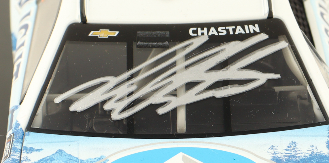 Ross Chastain Signed 2024 #1 Busch Light Chevrolet Camaro ZL1 | 1:24 Diecast Car (PA) at PristineAuction.com Ross Chastain Signed 2024 #1 Busch Light Chevrolet Camaro ZL1 | 1:24 Diecast Car (PA) at PristineAuction.com