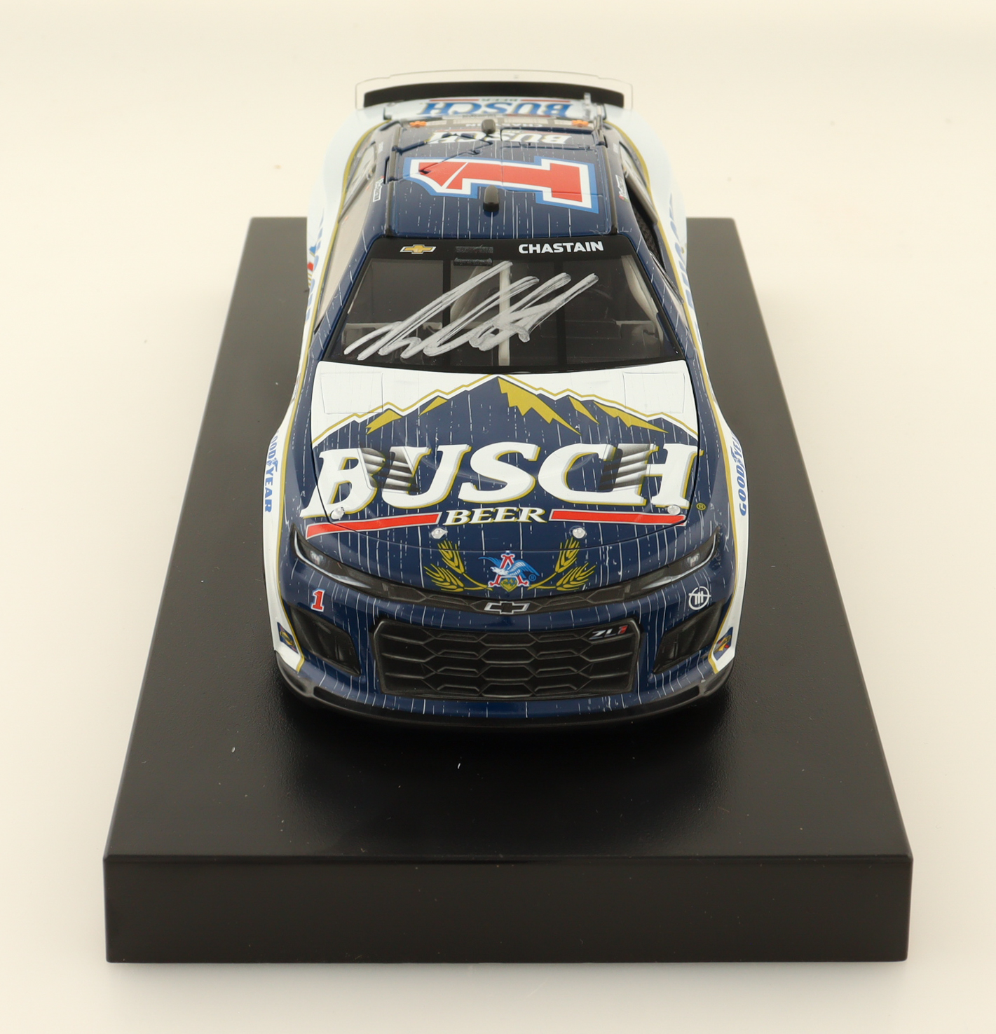 Ross Chastain Signed 2024 #1 Busch Light Retro Chevrolet Camaro ZL1 | 1:24 Diecast Car (PA) at PristineAuction.com Ross Chastain Signed 2024 #1 Busch Light Retro Chevrolet Camaro ZL1 | 1:24 Diecast Car (PA) at PristineAuction.com