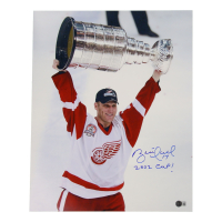 Brett Hull Signed Red Wings 16x20 Photo Inscribed "HOF 2002 Cup!" (Beckett) at PristineAuction.com