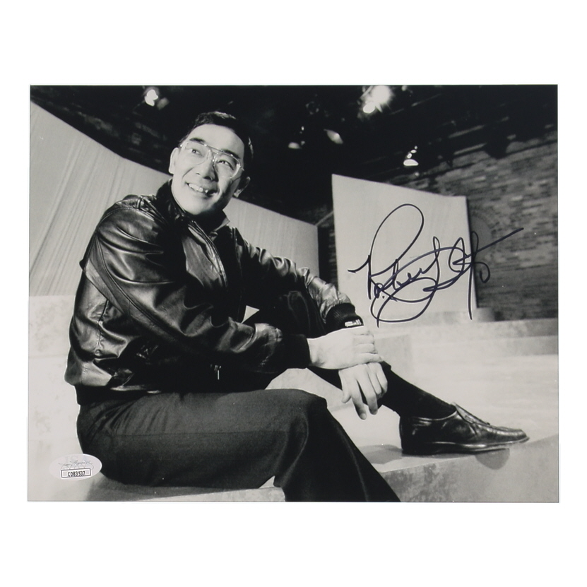 Robert Ito Signed 8x10 Photo (JSA) at PristineAuction.com Robert Ito Signed 8x10 Photo (JSA) at PristineAuction.com