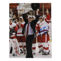 Mike Babcock Signed Red Wings 8x10 Photo (Beckett) at PristineAuction.com