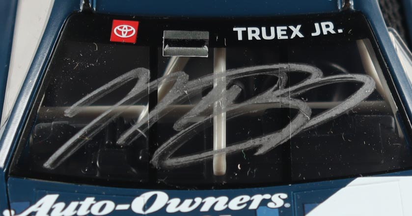 Martin Truex Jr. Signed 2022 #19 Auto-Owners Insurance 1:24 Diecast Car (PA) at PristineAuction.com Martin Truex Jr. Signed 2022 #19 Auto-Owners Insurance 1:24 Diecast Car (PA) at PristineAuction.com