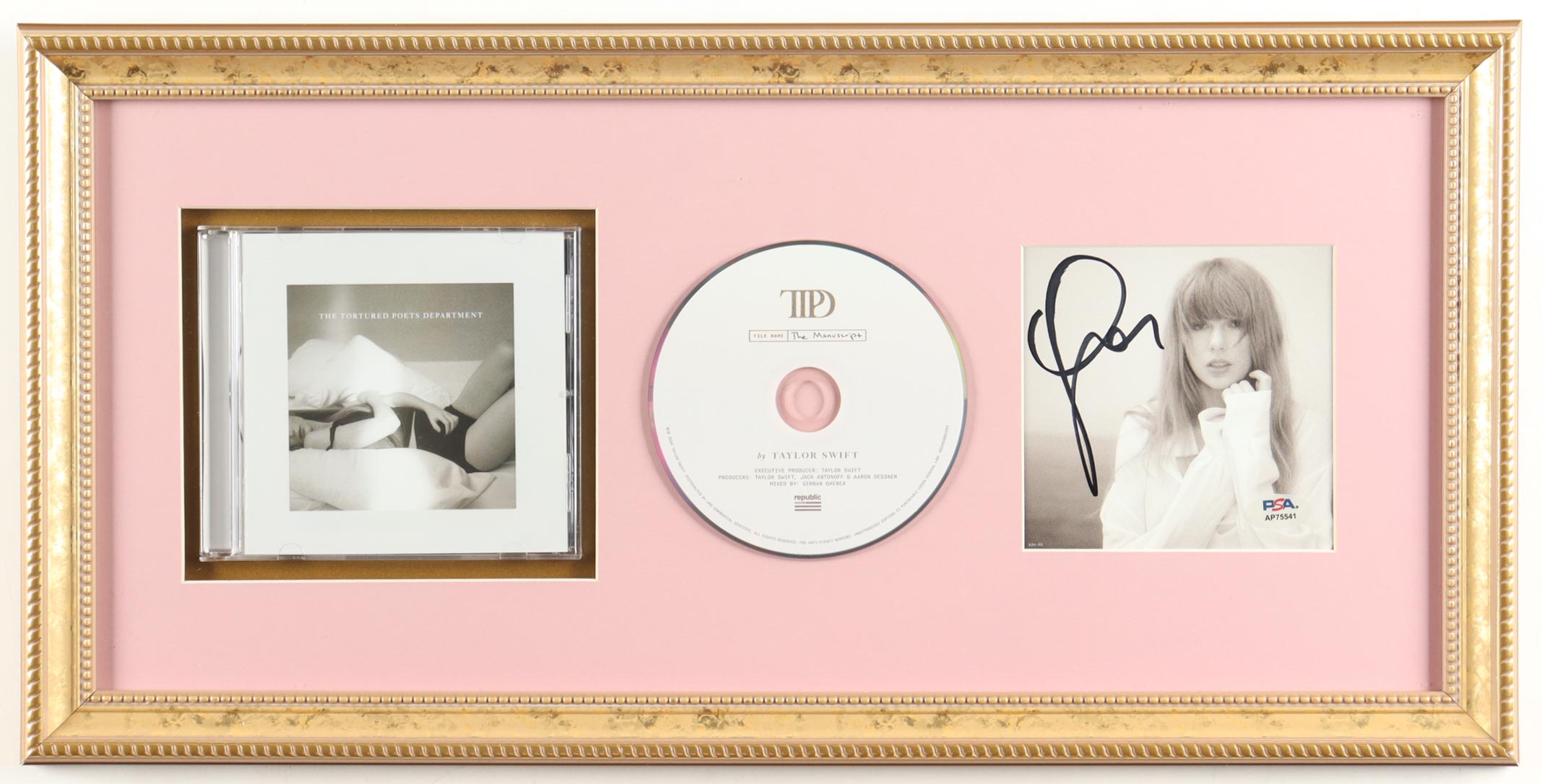 Taylor Swift Signed Custom Framed "The Tortured Poets Department" CD Album Insert Display With Disc & Case (PSA) at PristineAuction.com Taylor Swift Signed Custom Framed "The Tortured Poets Department" CD Album Insert Display With Disc & Case (PSA) at PristineAuction.com
