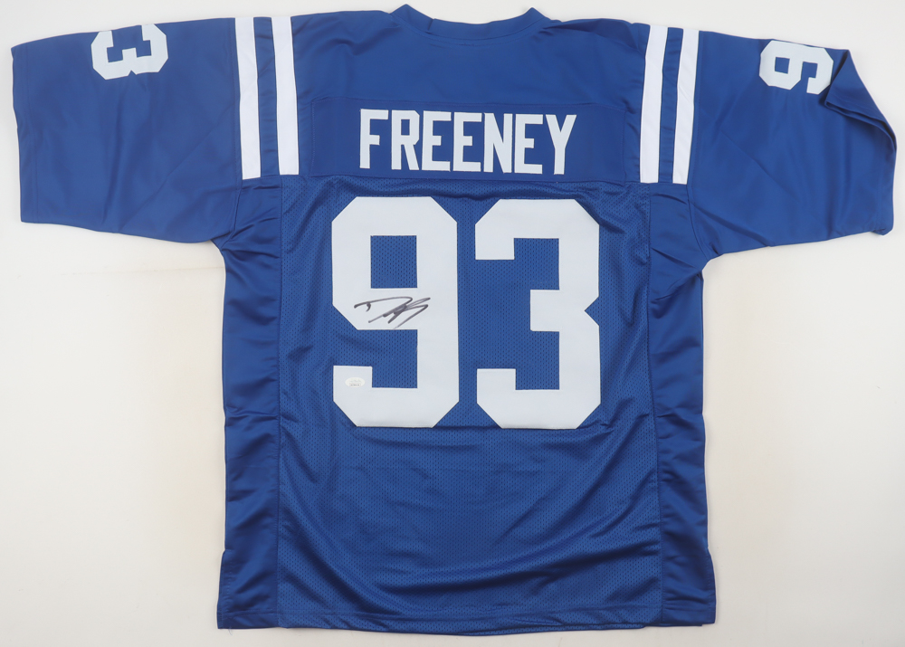 Dwight Freeney Signed Jersey (JSA) at PristineAuction.com Dwight Freeney Signed Jersey (JSA) at PristineAuction.com