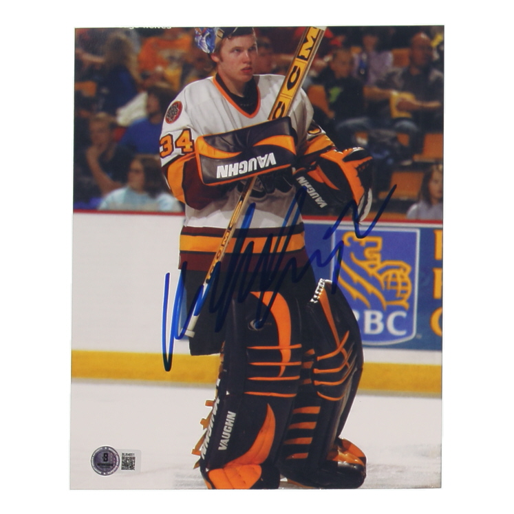Kari Lehtonen Signed Thrashers 8x10 Photo (Beckett) at PristineAuction.com Kari Lehtonen Signed Thrashers 8x10 Photo (Beckett) at PristineAuction.com