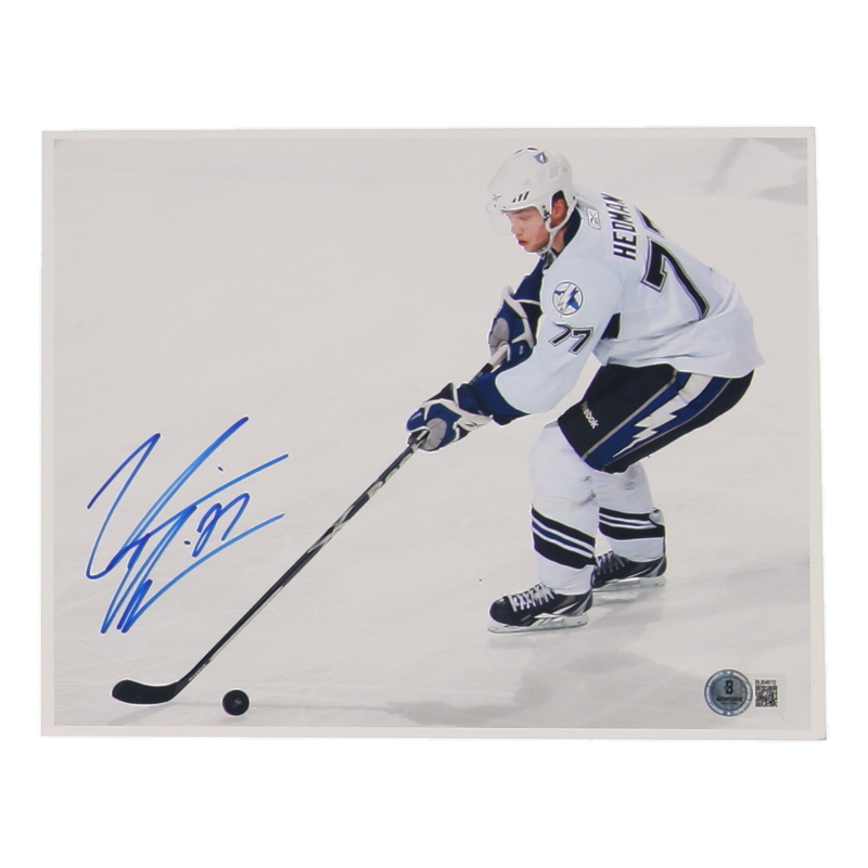 Victor Hedman Signed Lighting 8x10 Photo (Beckett) at PristineAuction.com Victor Hedman Signed Lighting 8x10 Photo (Beckett) at PristineAuction.com