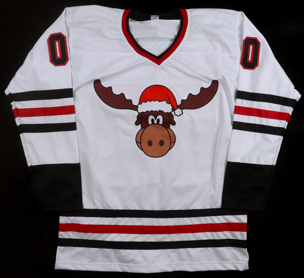 Chevy Chase Signed Jersey (Beckett) at PristineAuction.com Chevy Chase Signed Jersey (Beckett) at PristineAuction.com