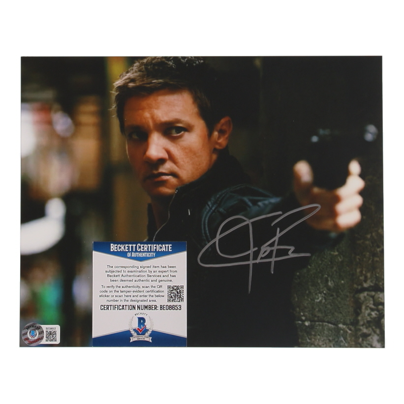 Jeremy Renner Signed "The Bourne Legacy" 8x10 Photo (Beckett) at PristineAuction.com Jeremy Renner Signed "The Bourne Legacy" 8x10 Photo (Beckett) at PristineAuction.com