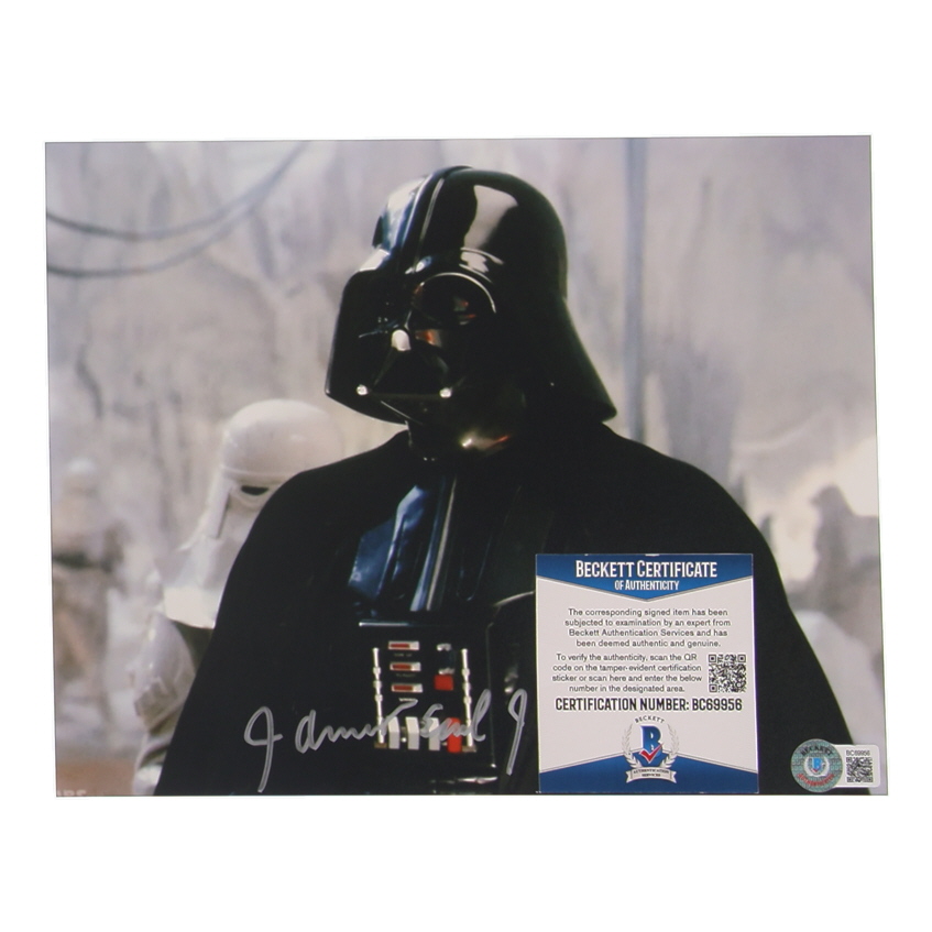 James Earl Jones Signed "Star Wars" 8x10 Photo (Beckett) at PristineAuction.com James Earl Jones Signed "Star Wars" 8x10 Photo (Beckett) at PristineAuction.com