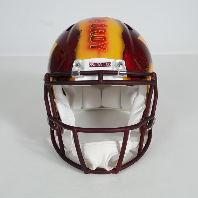 Jayden Daniels Signed Commanders / LSU Tigers Full-Size Authentic On-Field Custom Painted Speed Helmet (Fanatics) at PristineAuction.com Jayden Daniels Signed Commanders / LSU Tigers Full-Size Authentic On-Field Custom Painted Speed Helmet (Fanatics) at PristineAuction.com