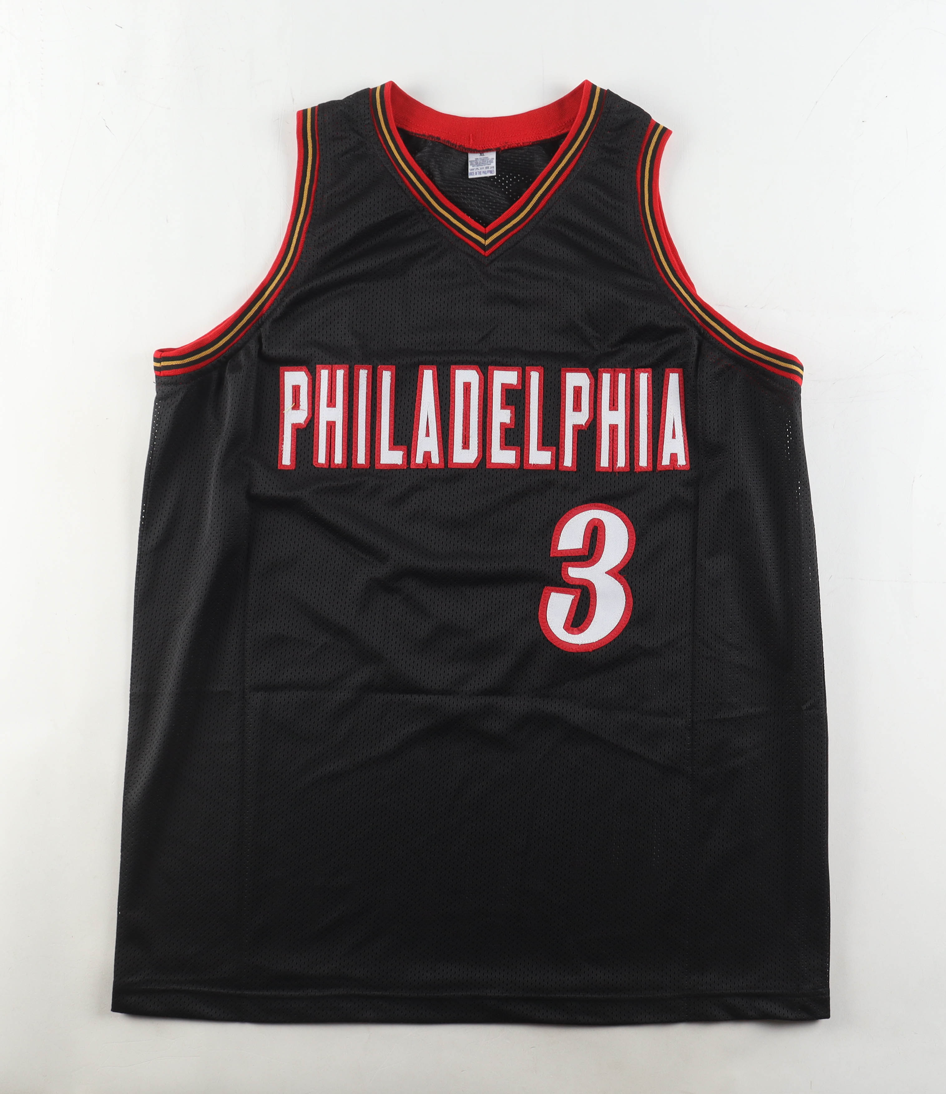 Allen Iverson Signed Jersey (Beckett) at PristineAuction.com Allen Iverson Signed Jersey (Beckett) at PristineAuction.com