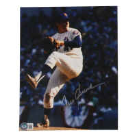 Tom Seaver Signed Mets 8x10 Photo (Beckett) at PristineAuction.com